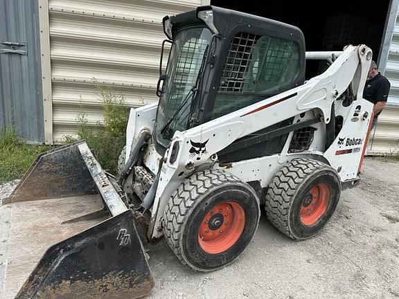 Image of Bobcat S590 equipment image 3