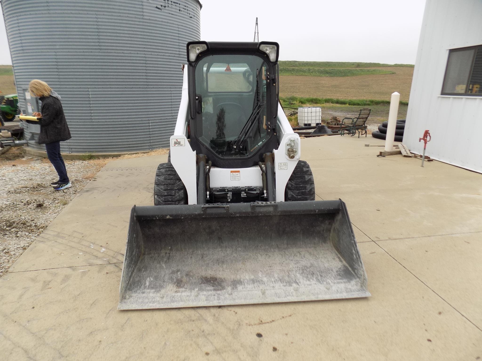 2013 Bobcat S590 Equipment Image0