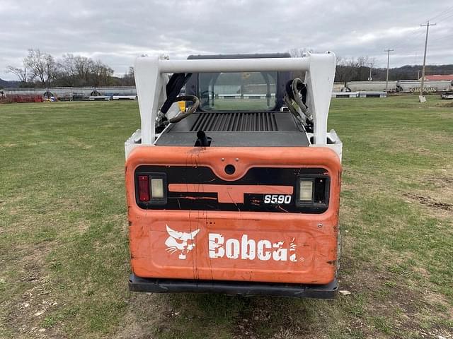 Image of Bobcat S590 equipment image 4