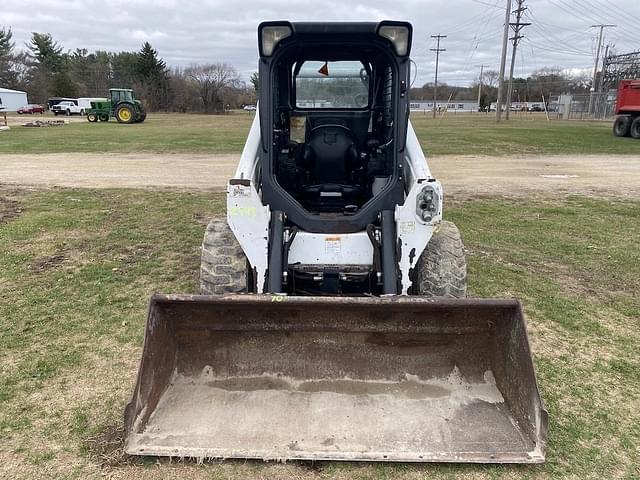 Image of Bobcat S590 equipment image 1