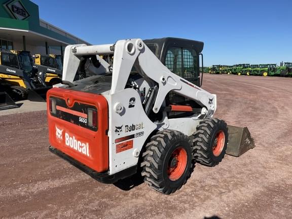 Image of Bobcat S650 equipment image 2