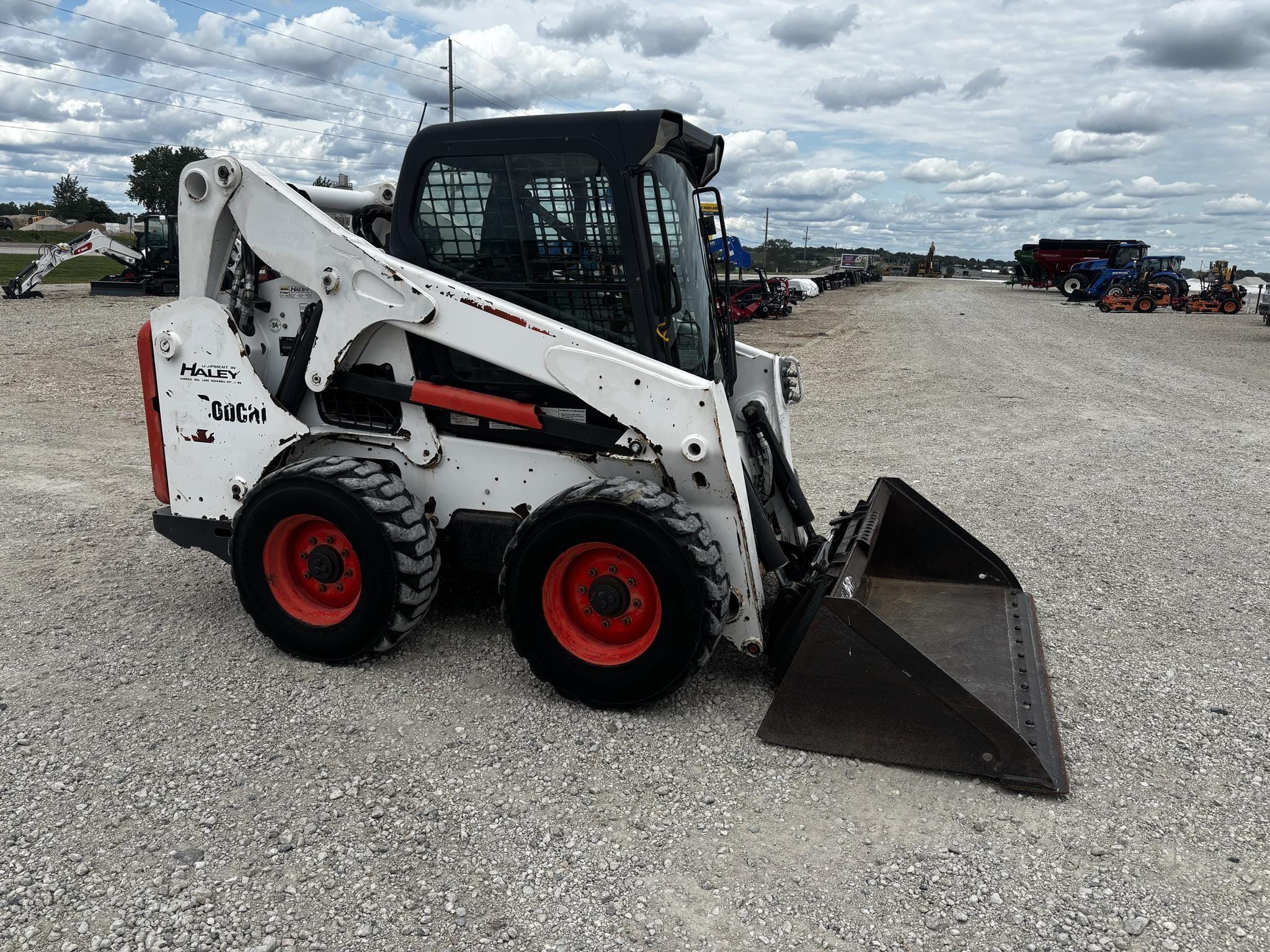 2013 Bobcat S650 Equipment Image0