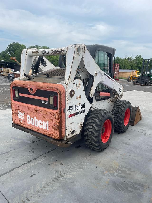 Image of Bobcat S650 equipment image 2