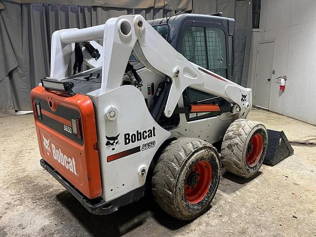 Image of Bobcat S650 equipment image 4