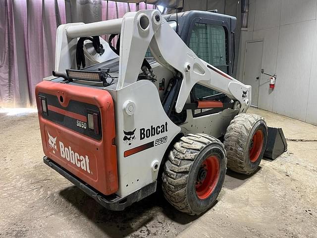 Image of Bobcat S650 equipment image 4