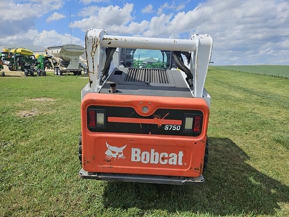 Image of Bobcat S750 equipment image 4