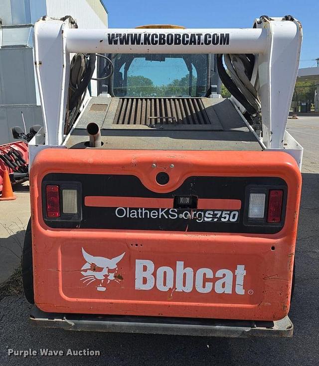 Image of Bobcat S750 equipment image 3