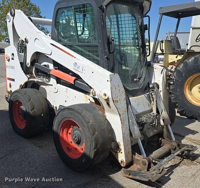 Image of Bobcat S750 equipment image 1