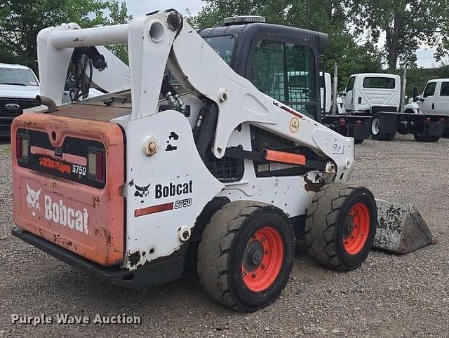 Image of Bobcat S750 equipment image 4