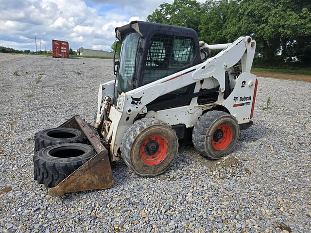 Image of Bobcat S750 equipment image 3
