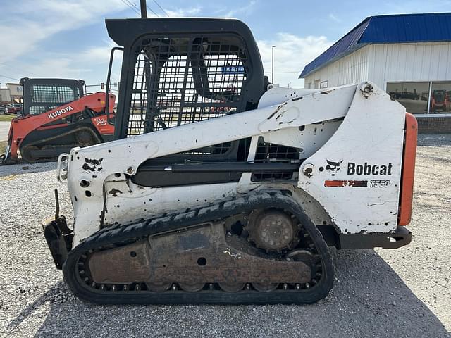 Image of Bobcat T550 equipment image 3