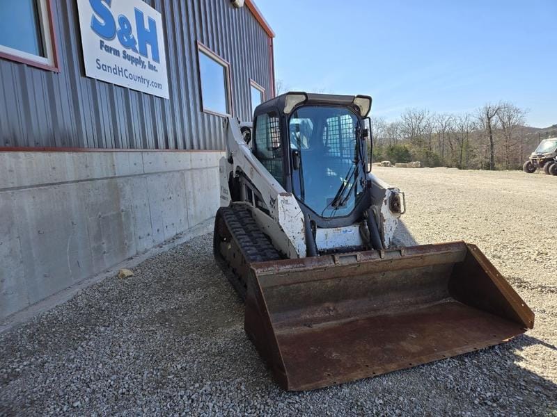 Main image Bobcat T590