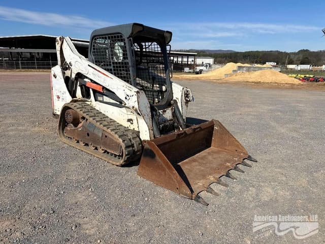 Image of Bobcat T590 equipment image 2