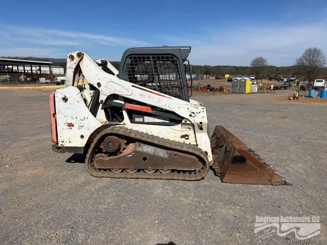 Image of Bobcat T590 equipment image 3