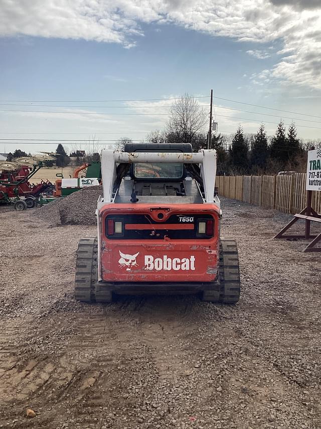 Image of Bobcat T650 equipment image 3