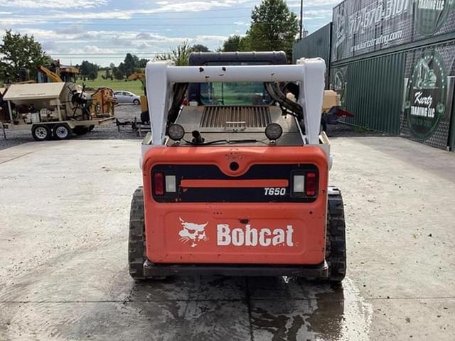 Image of Bobcat T650 equipment image 2