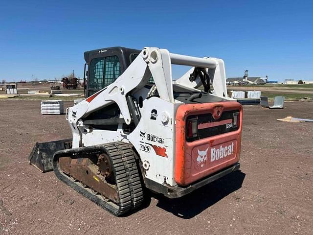Image of Bobcat T650 equipment image 3