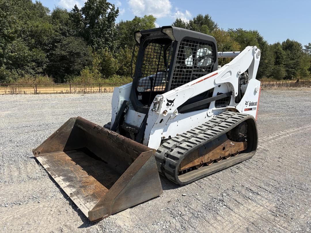 Image of Bobcat T750 Primary image