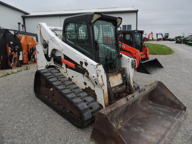 Image of Bobcat T750 equipment image 2