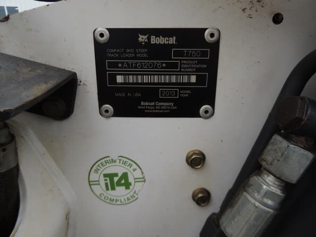 Image of Bobcat T750 equipment image 4