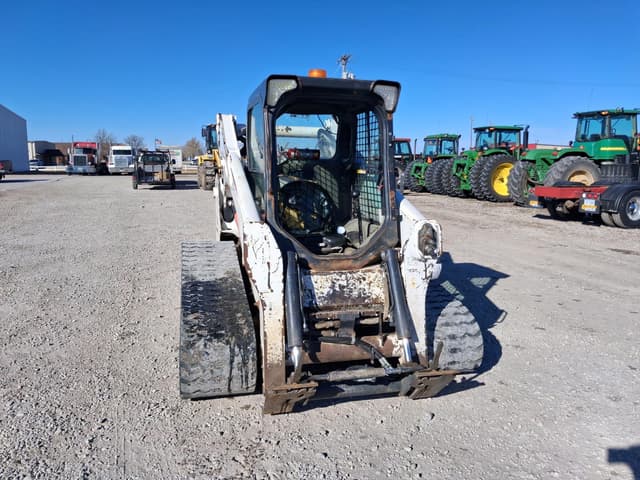 Image of Bobcat T750 equipment image 4
