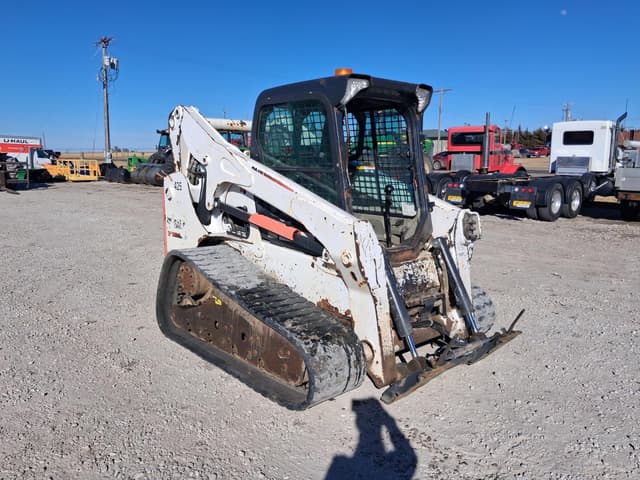Image of Bobcat T750 equipment image 2