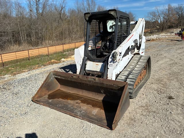 Image of Bobcat T750 equipment image 1
