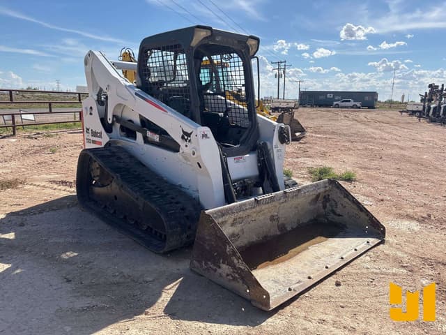 Image of Bobcat T750 equipment image 2