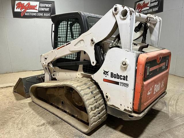 Image of Bobcat T750 equipment image 2