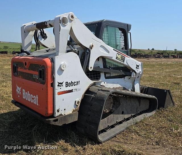 Image of Bobcat T770 equipment image 4