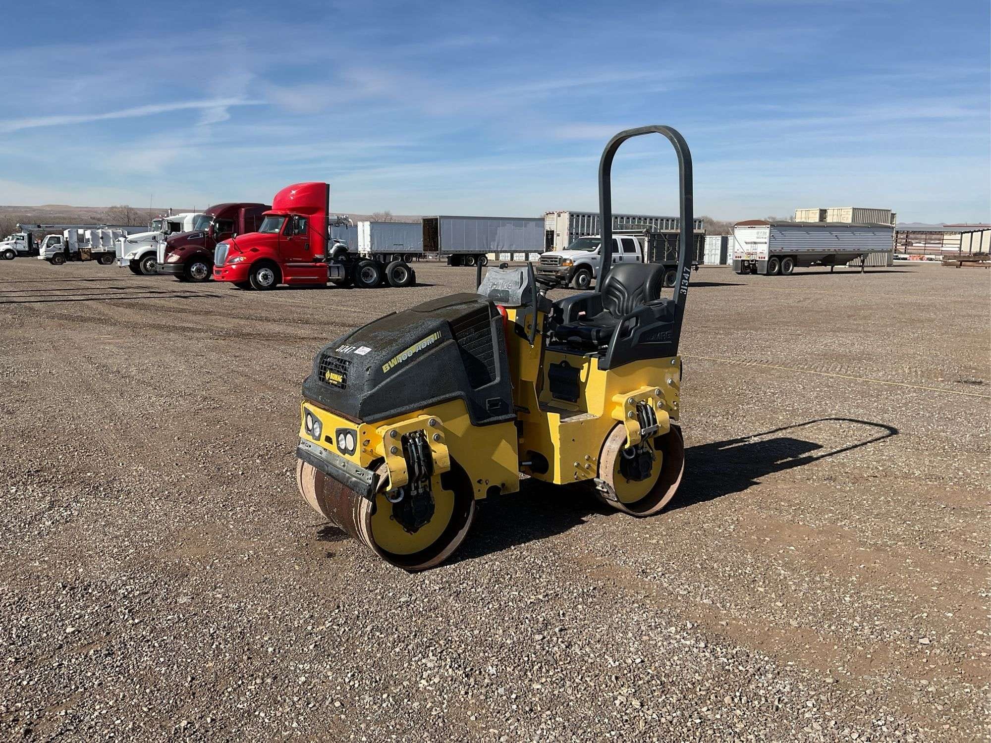 2013 Bomag BW100ADM-5 Equipment Image0