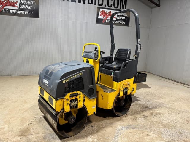 Image of Bomag BW900-50 equipment image 1