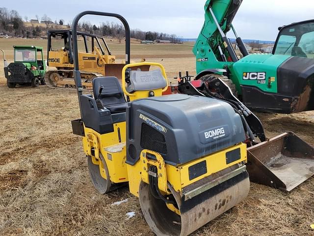 Image of Bomag BW900-50 equipment image 1