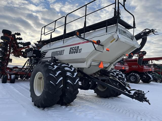 Image of Bourgault 3710 equipment image 3