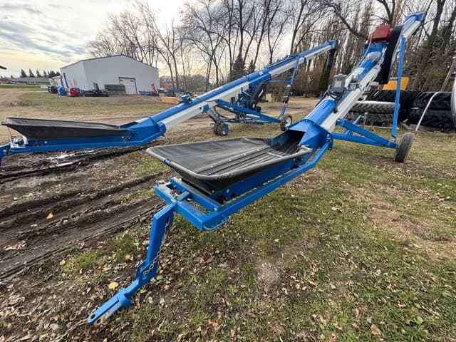 Image of Brandt GrainBelt 1535 equipment image 1