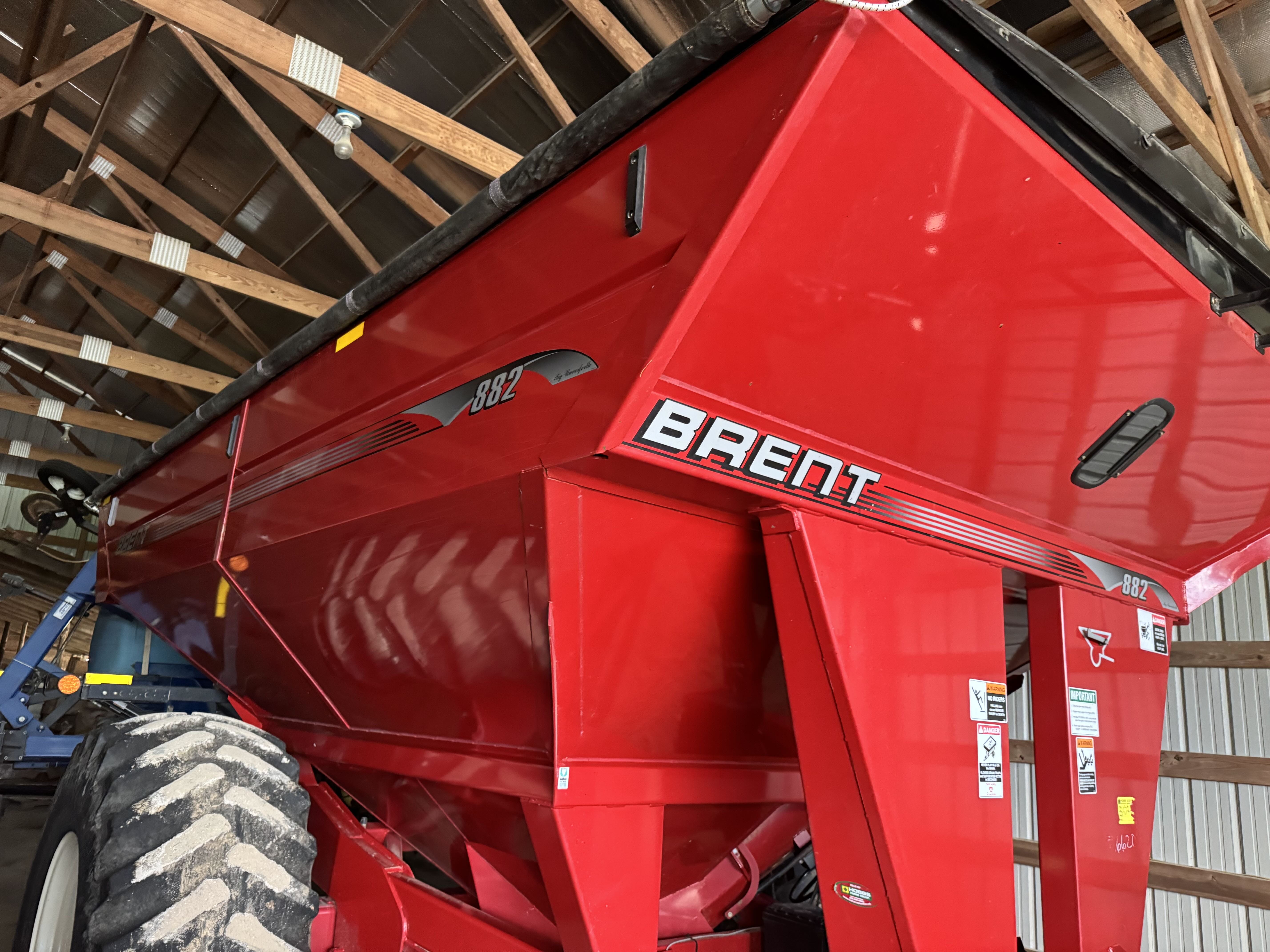 2013 Brent 882 Equipment Image0