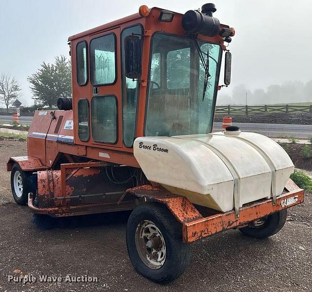 Image of Broce KR350 equipment image 2