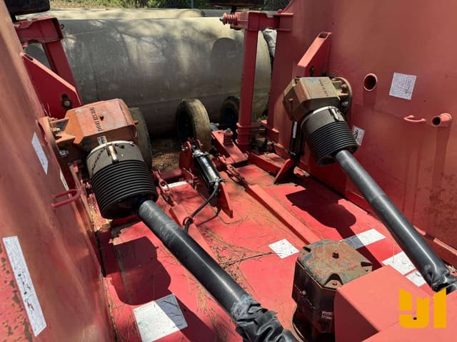 Image of Bush Hog 2715 equipment image 4
