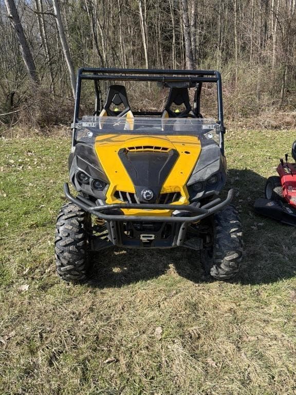 Image of Can-Am Commander 1000X equipment image 2