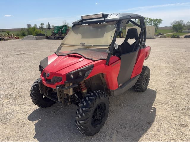 Image of Can-Am Commander XT 800R equipment image 1