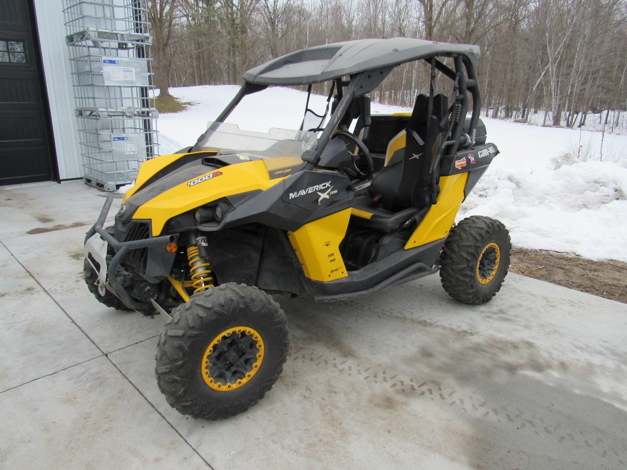 2013 Can-Am Maverick 1000R X RS Equipment Image0