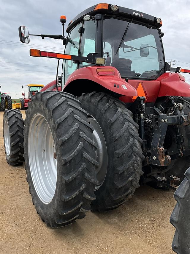 Image of Case IH Magnum 290 equipment image 4