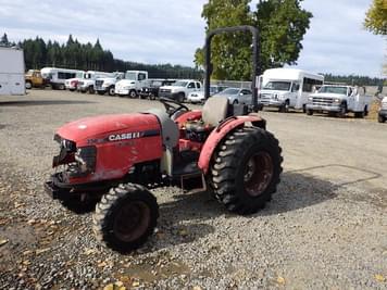 Main image Case IH Farmall 35B