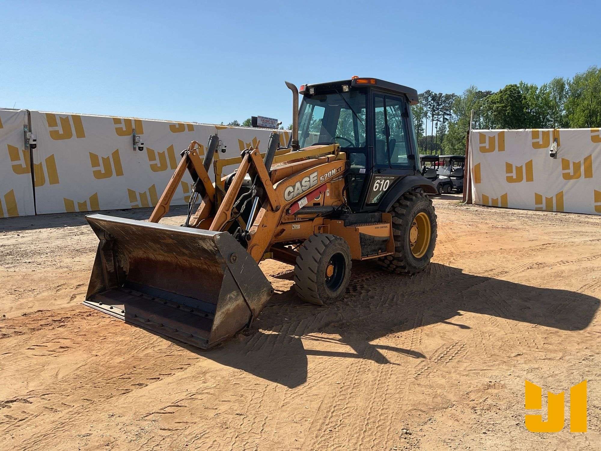 2013 Case 570NXT Equipment Image0