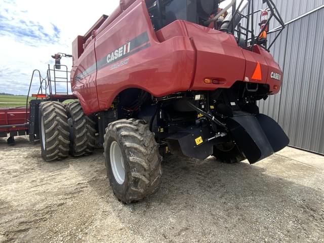 Image of Case IH 8230 equipment image 4