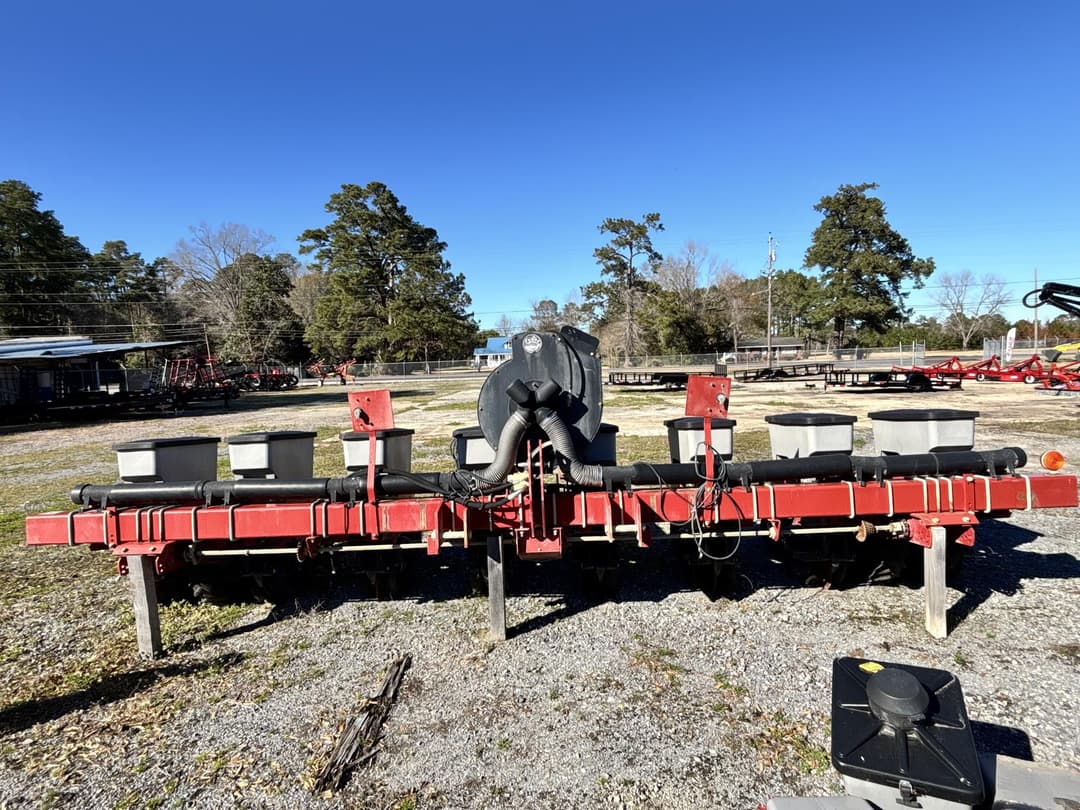 Image of Case IH 1215 Primary image