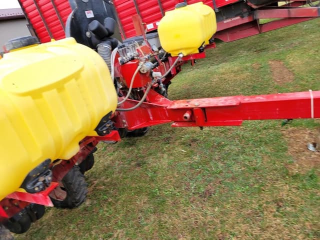 Image of Case IH 1220 equipment image 4