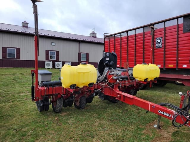 Image of Case IH 1220 equipment image 1
