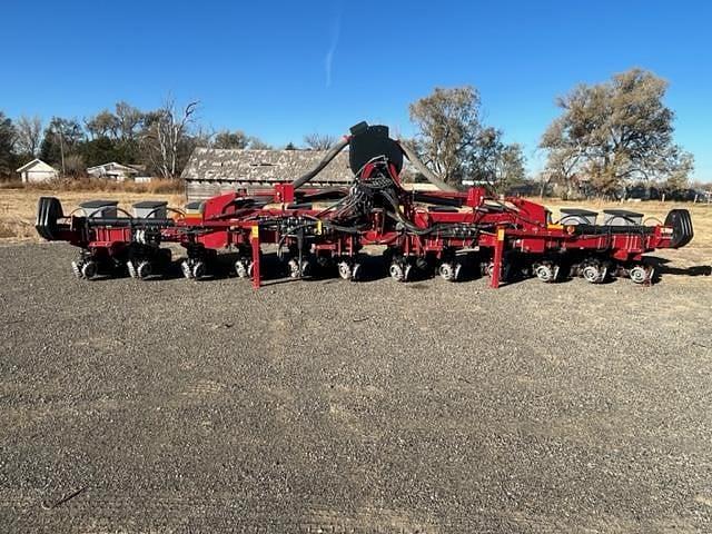 Image of Case IH 1235 Primary image