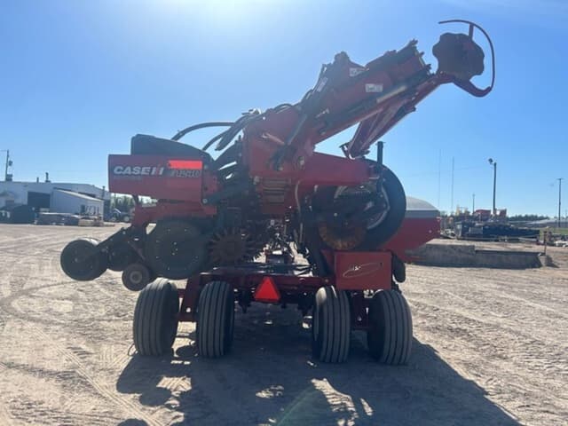 Image of Case IH 1240 equipment image 3